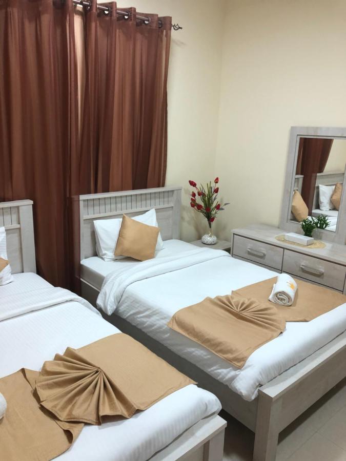 Al Khaleej Plaza Furnished Apartments Llc Ajman Exteriör bild