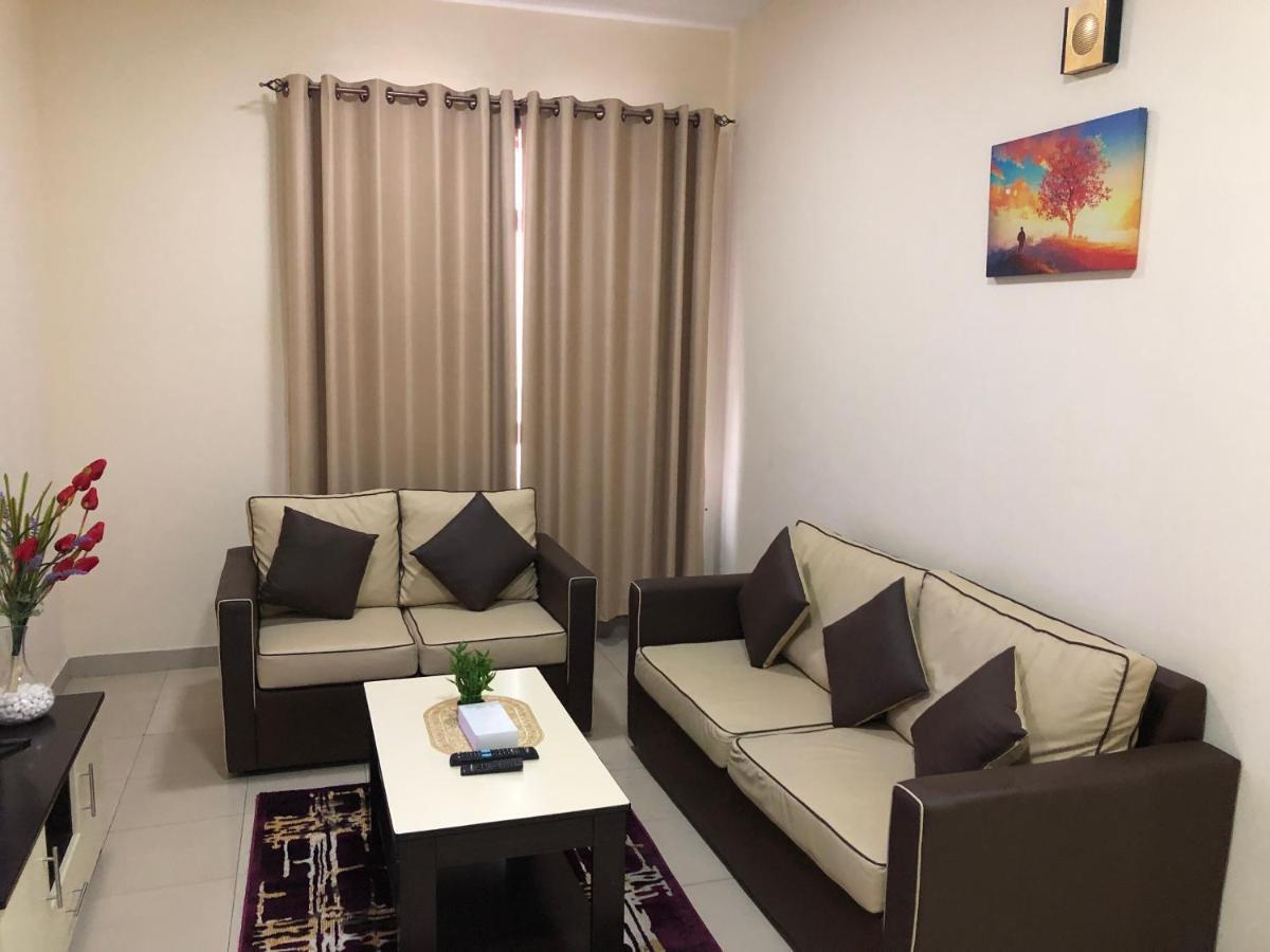 Al Khaleej Plaza Furnished Apartments Llc Ajman Exteriör bild